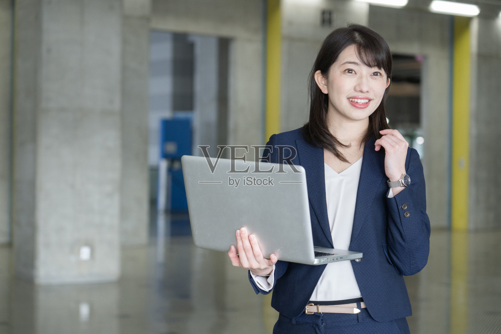 女性的商业形象照片摄影图片