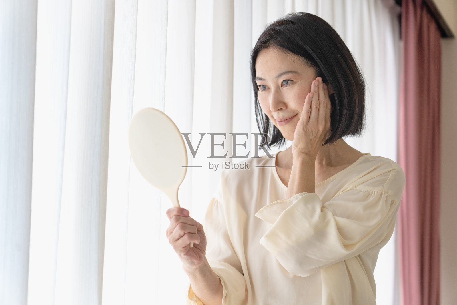 女性皮肤护理的形象照片摄影图片