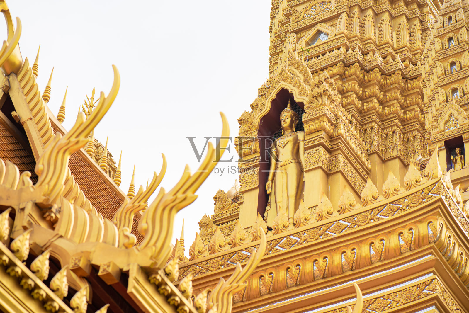 金佛塑像照片摄影图片