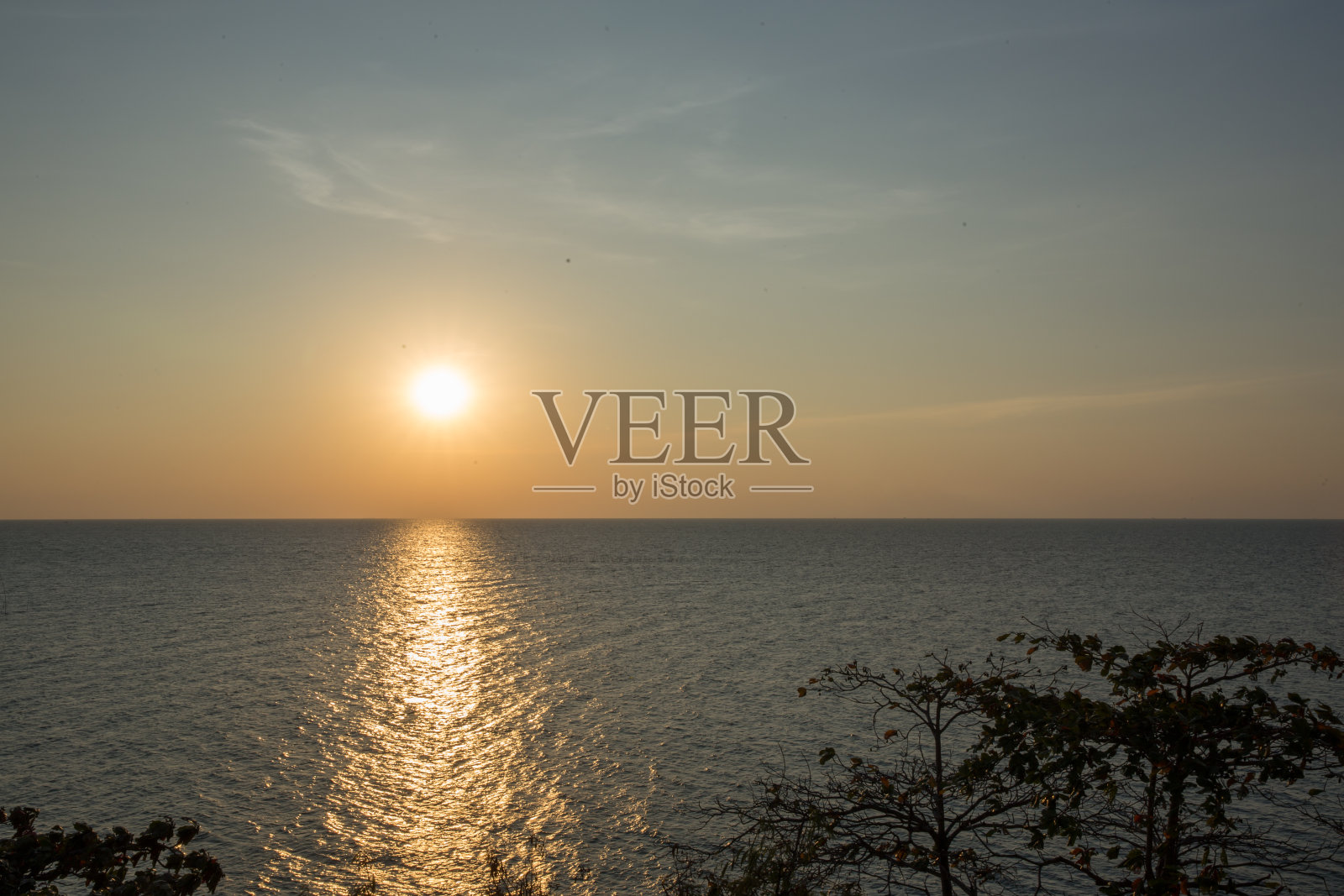 Khao Sam Muk在泰国春武里，吸引人的地方。照片摄影图片