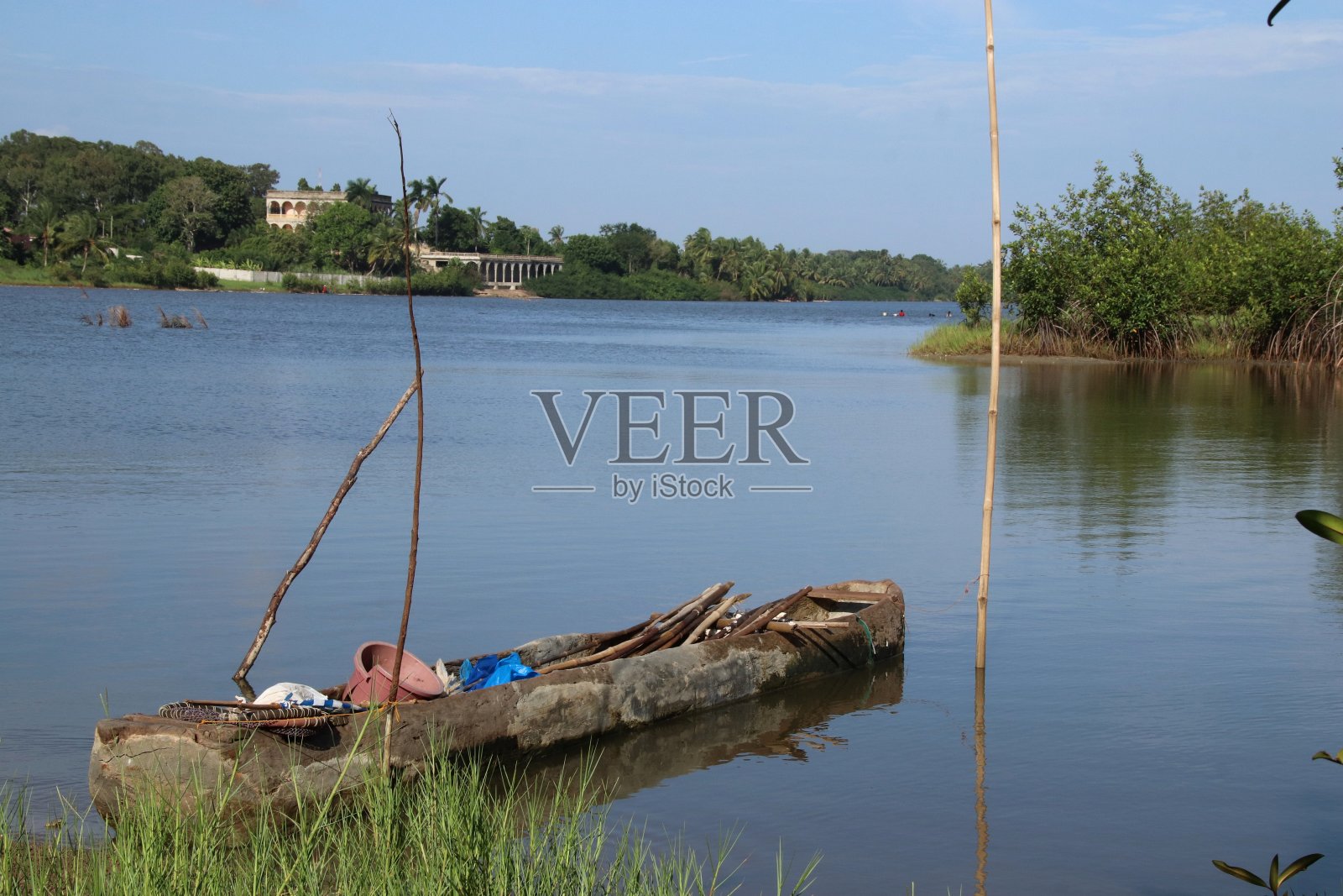 在多哥拉克独木舟关闭Aného，西非多哥。照片摄影图片