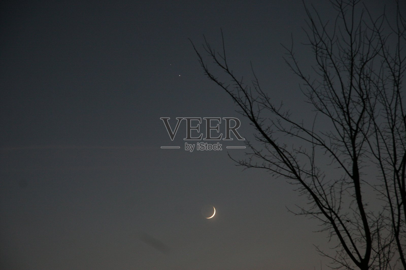 新月，木星，土星照片摄影图片