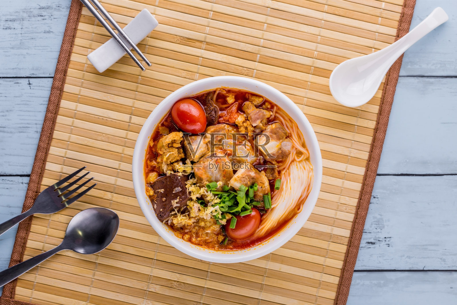 泰国北部咖喱猪肉粉照片摄影图片