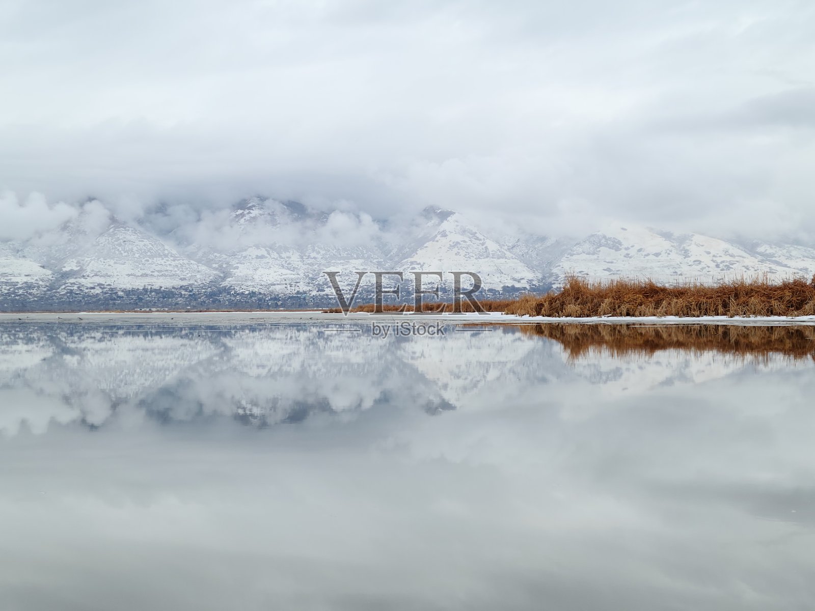 大盐湖运河-遗产公园路湿地，戴维斯县，犹他州照片摄影图片
