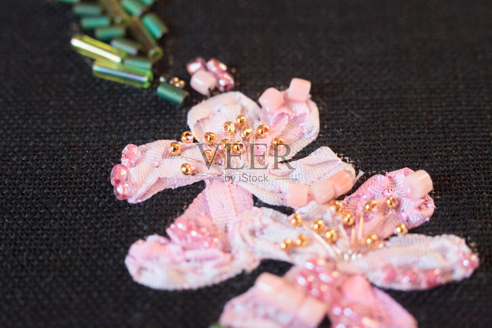 杏花时装刺绣。静物特写照片摄影图片