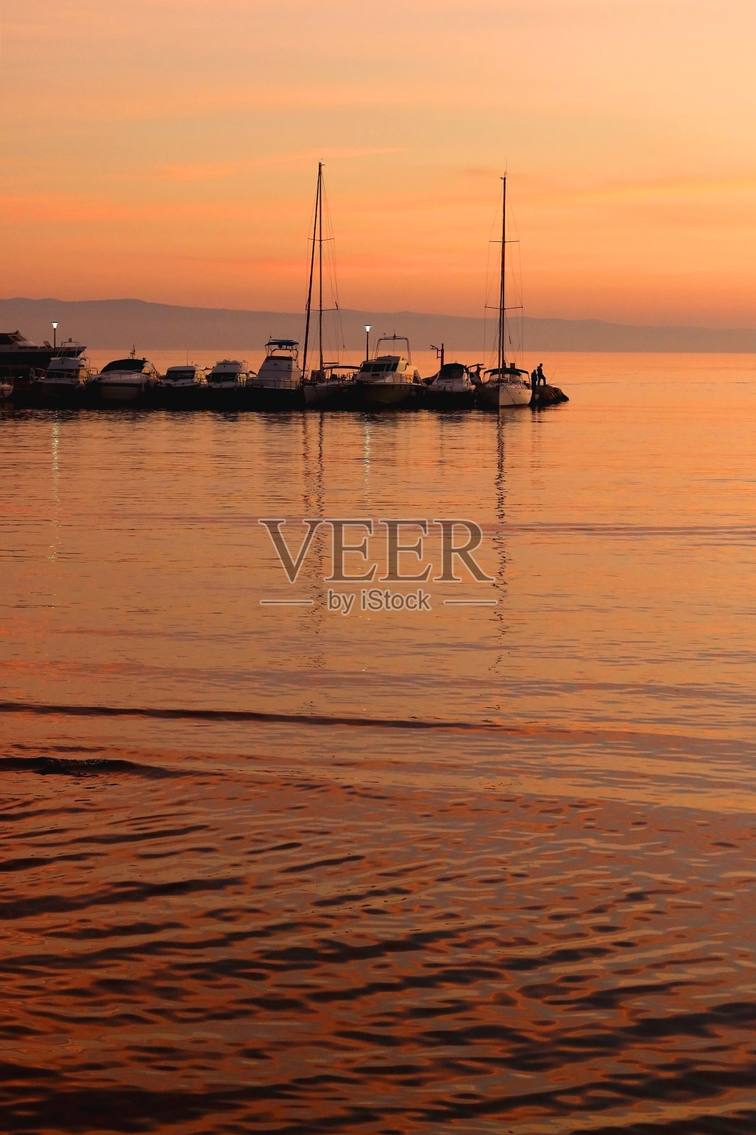 日落和船只照片摄影图片