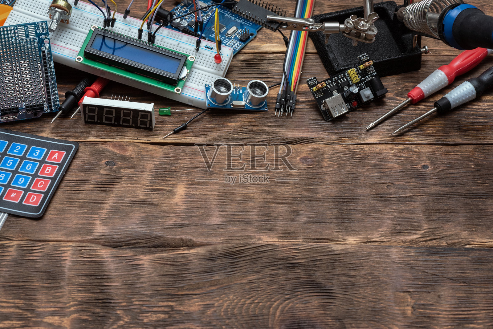 微处理器编程。照片摄影图片