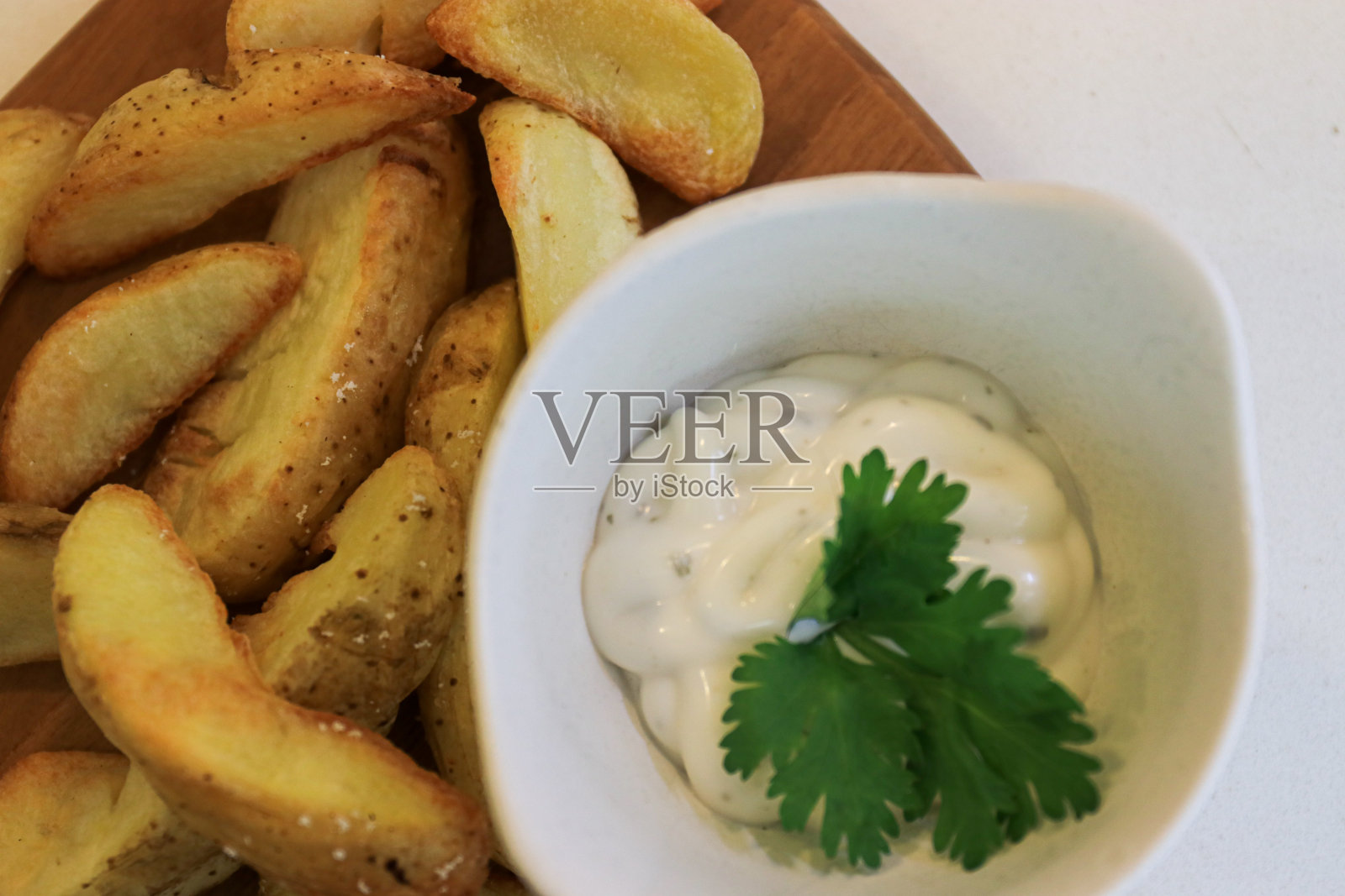 窗边小吃照片摄影图片