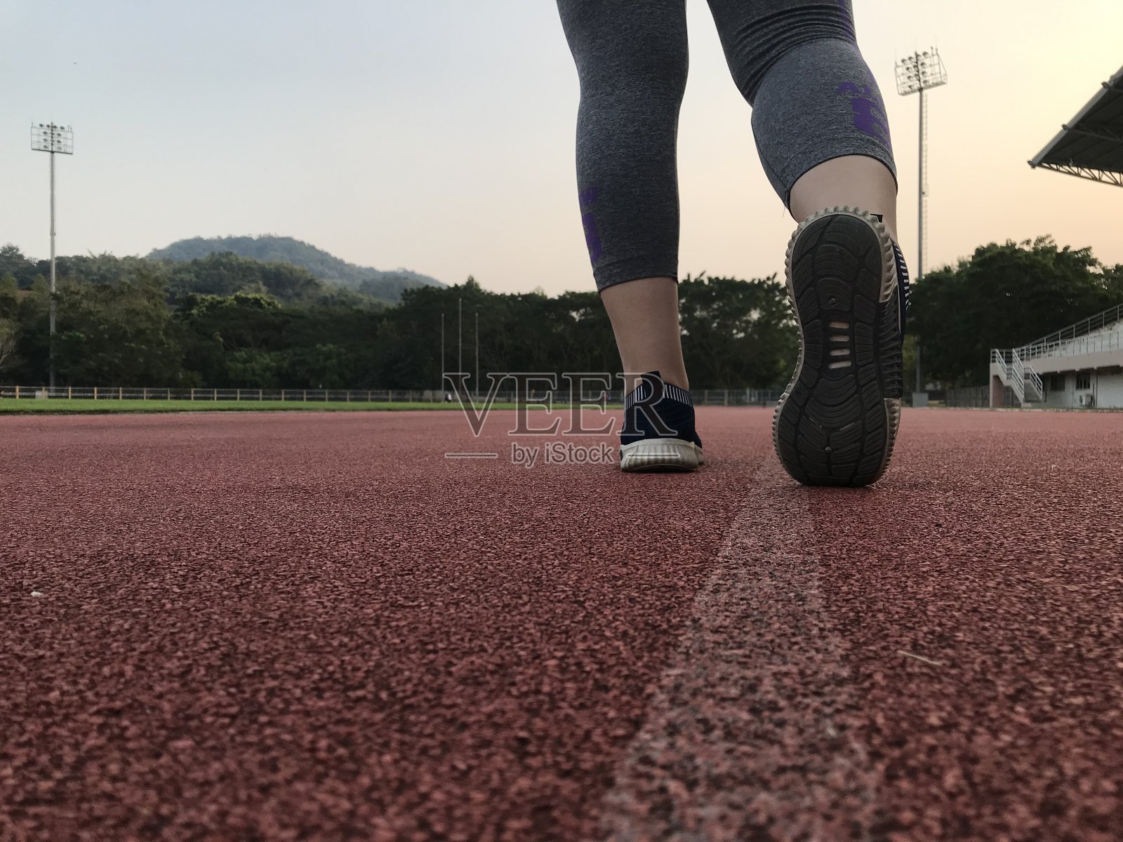 跑道背景，运动员跑道，跑道，为健康生活训练照片摄影图片