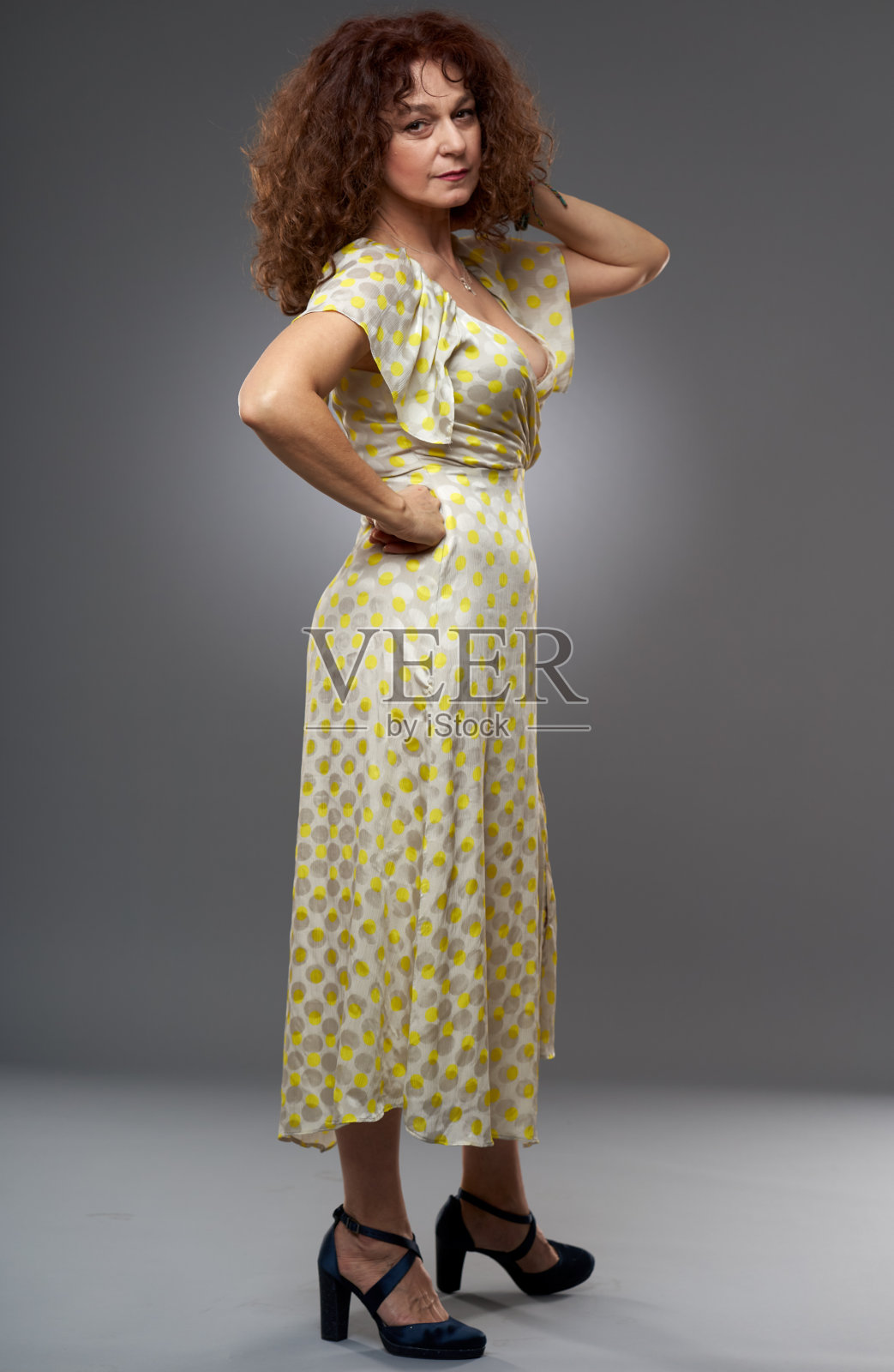 成熟的女人-任何年龄都美丽照片摄影图片