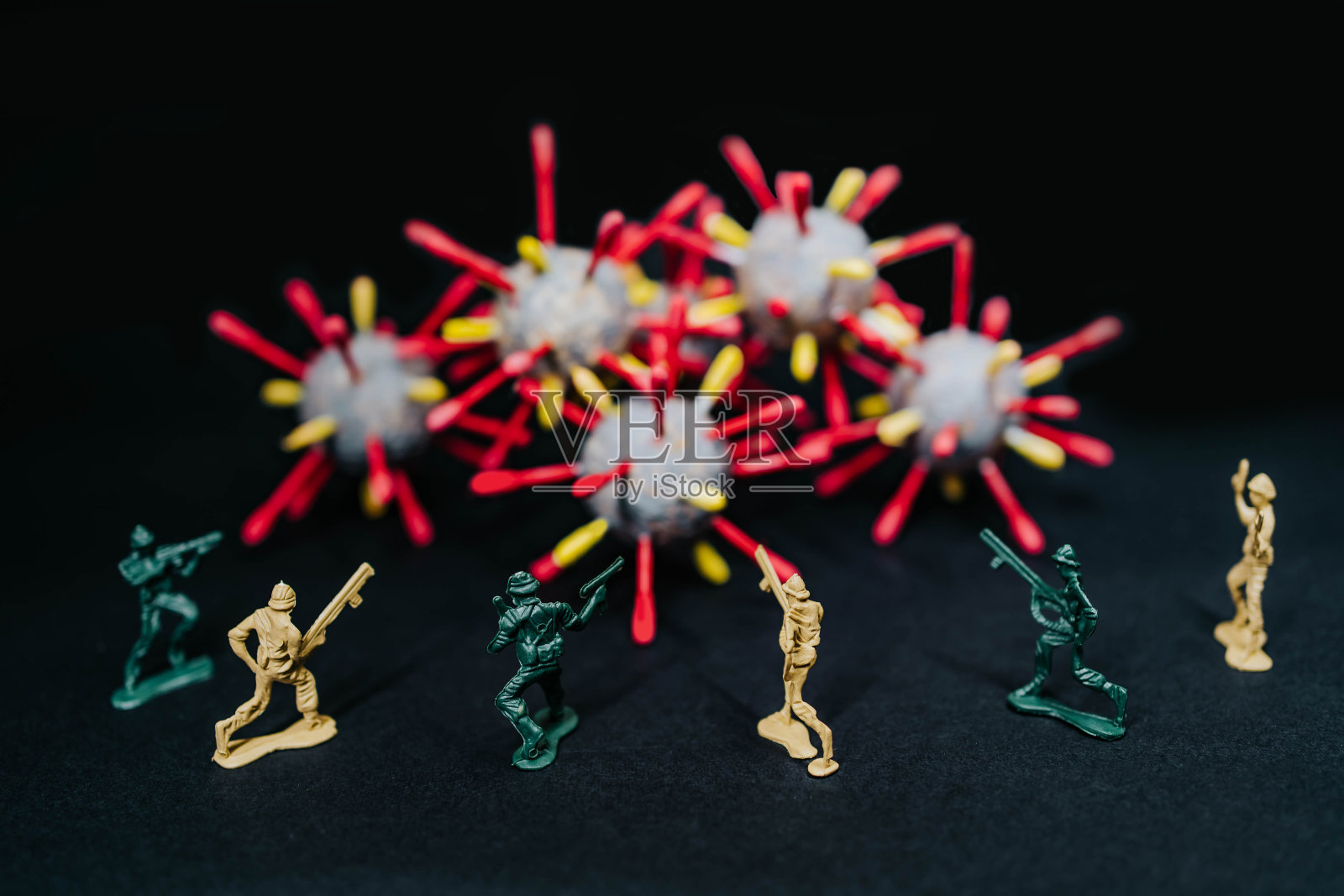 军人抗击冠状病毒照片摄影图片