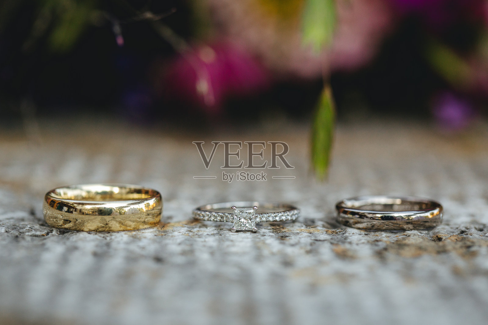 结婚戒指照片摄影图片