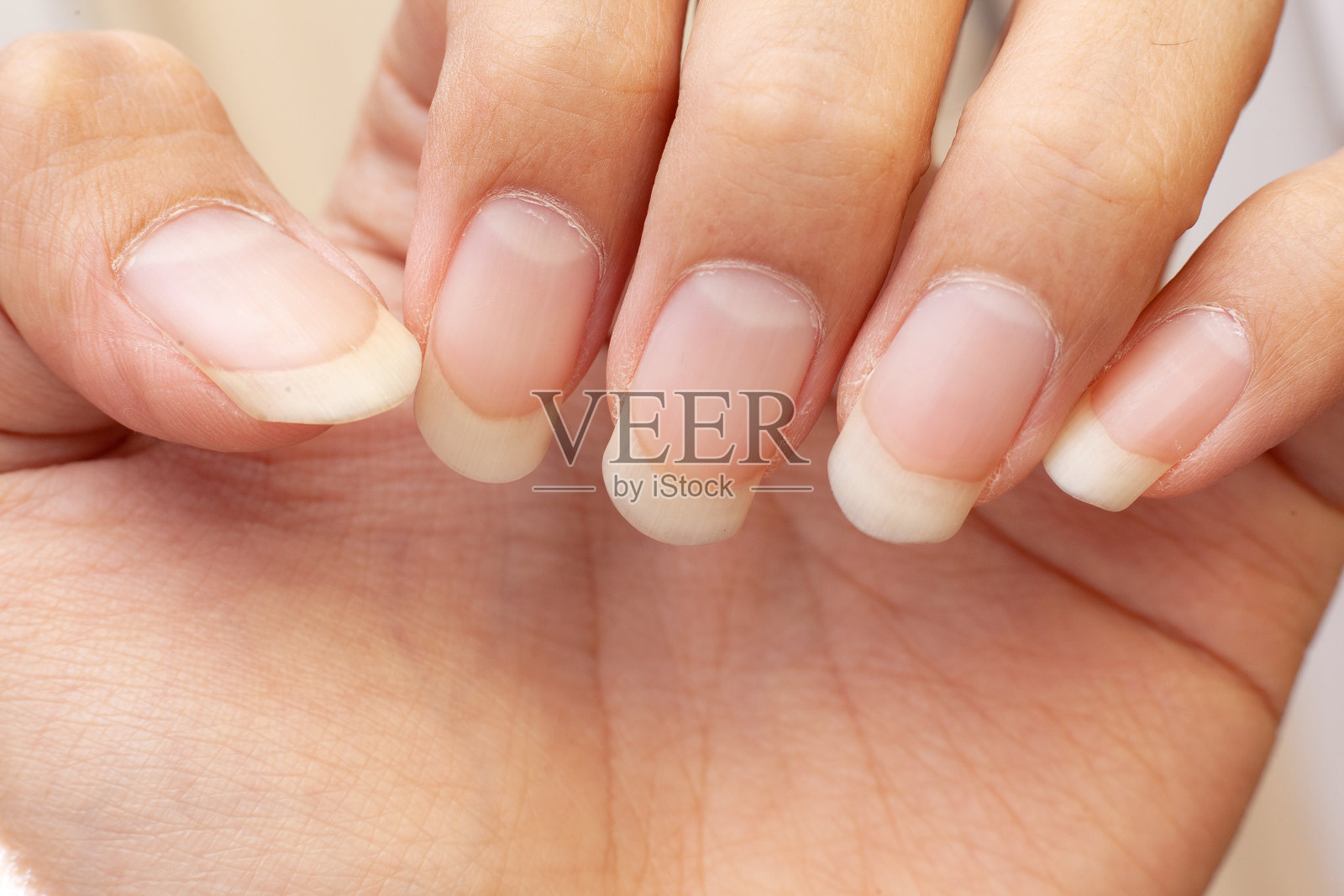 有长指甲的手指照片摄影图片