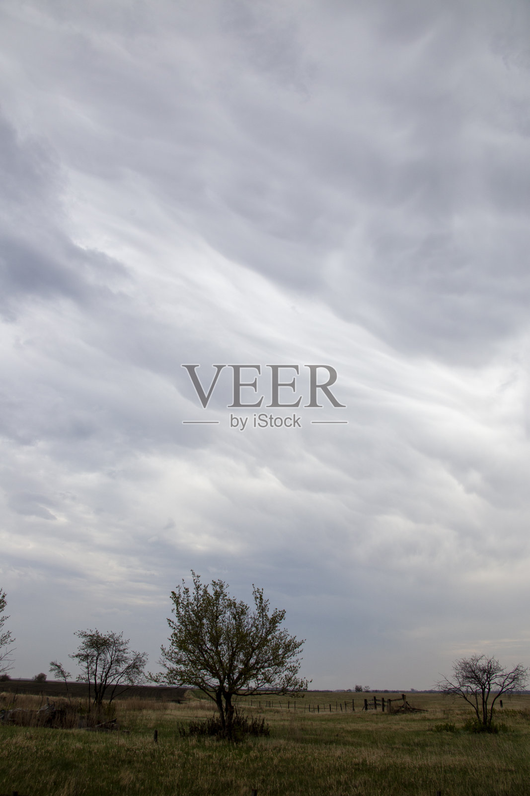 加拿大草原风暴云照片摄影图片