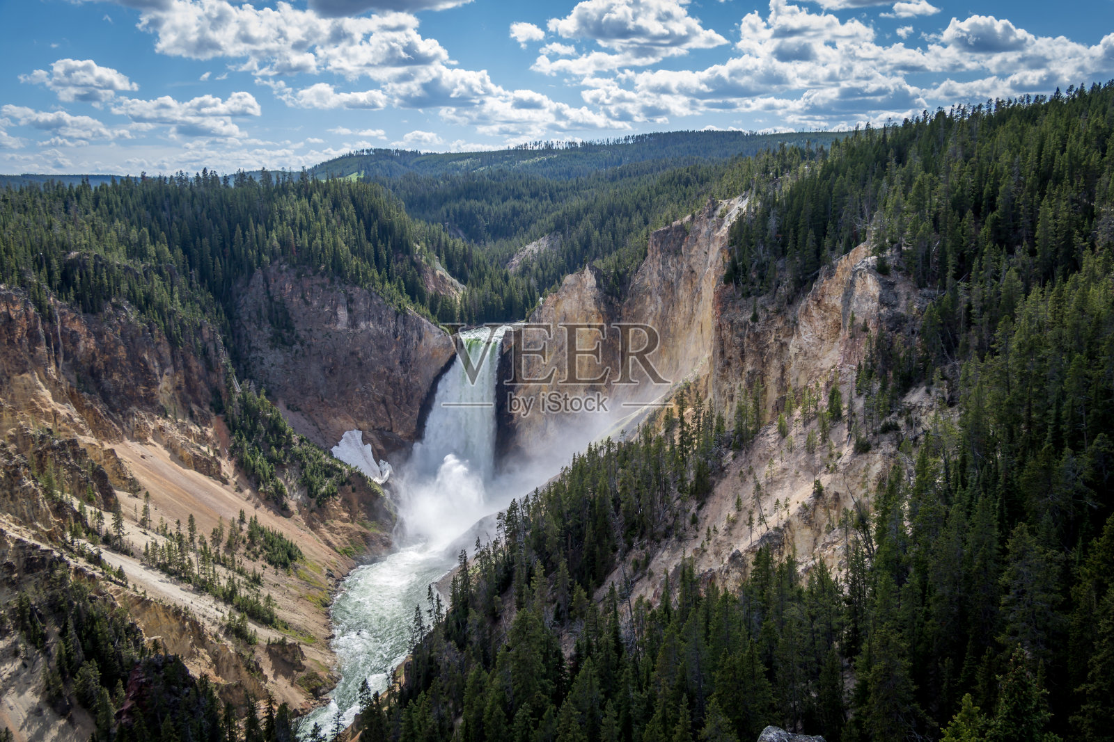黄石国家公园的瀑布照片摄影图片