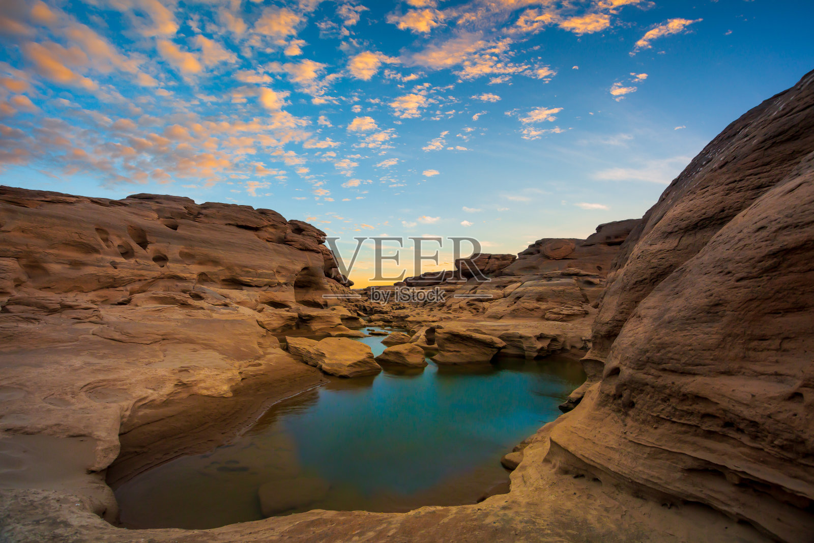 泰国的大峡谷，湄公河的天然岩石峡谷，Hat Chom Dao或Chomdao海滩，以及泰国乌汶府的Kaeng Hin Ngam。照片摄影图片