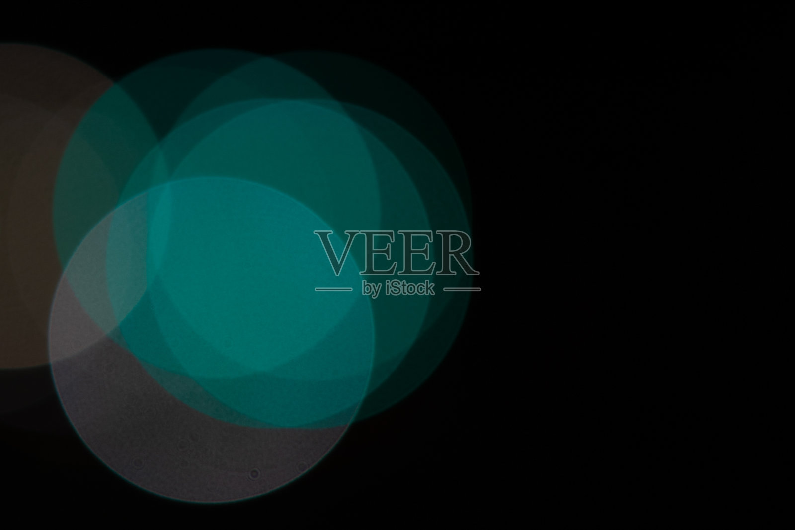 夜间的多色散景圈抽象背景照片摄影图片