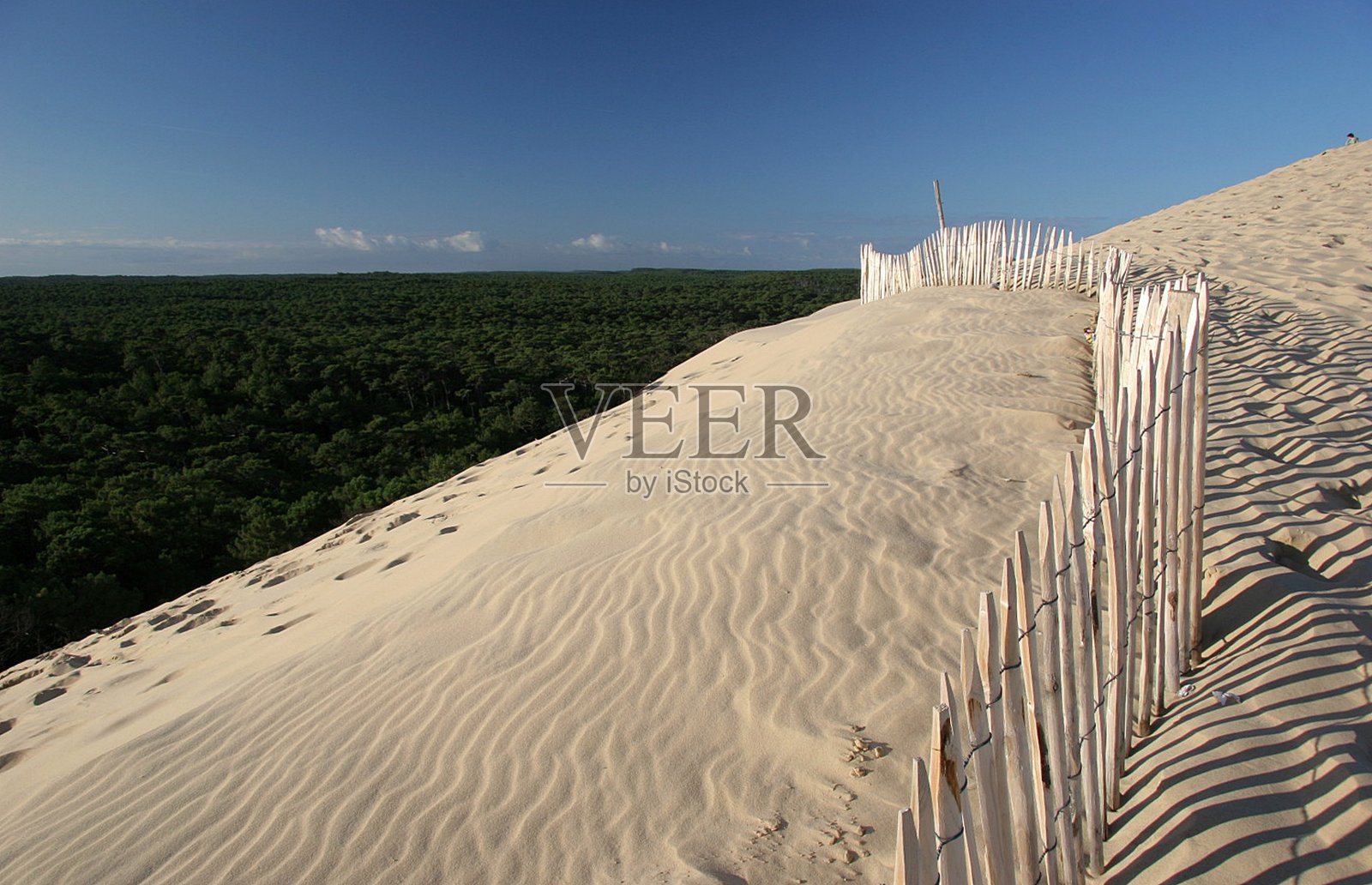 法国阿卡松的皮拉沙丘照片摄影图片