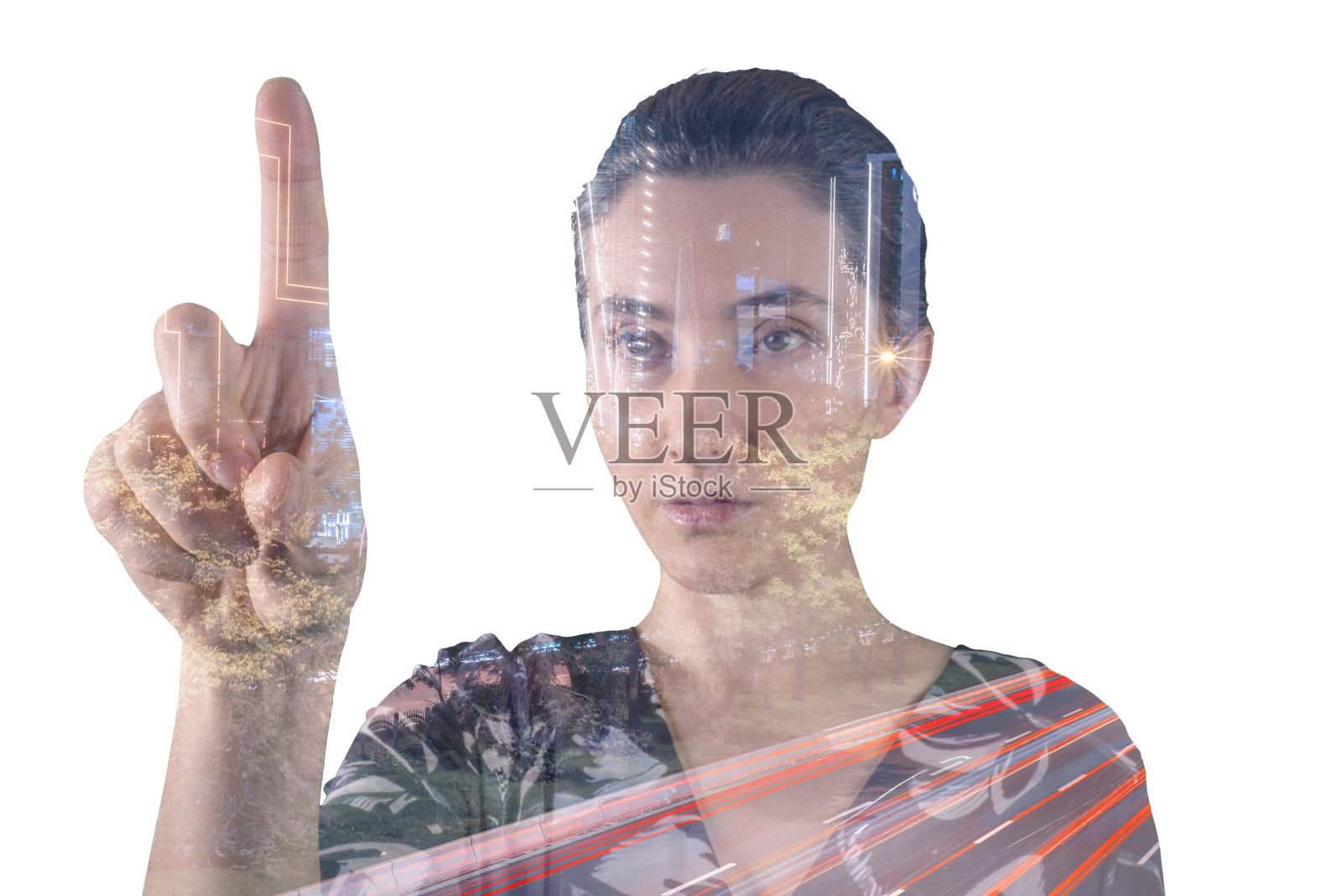 一个女人用手指触摸网络，双重曝光城市的孤立背景照片摄影图片