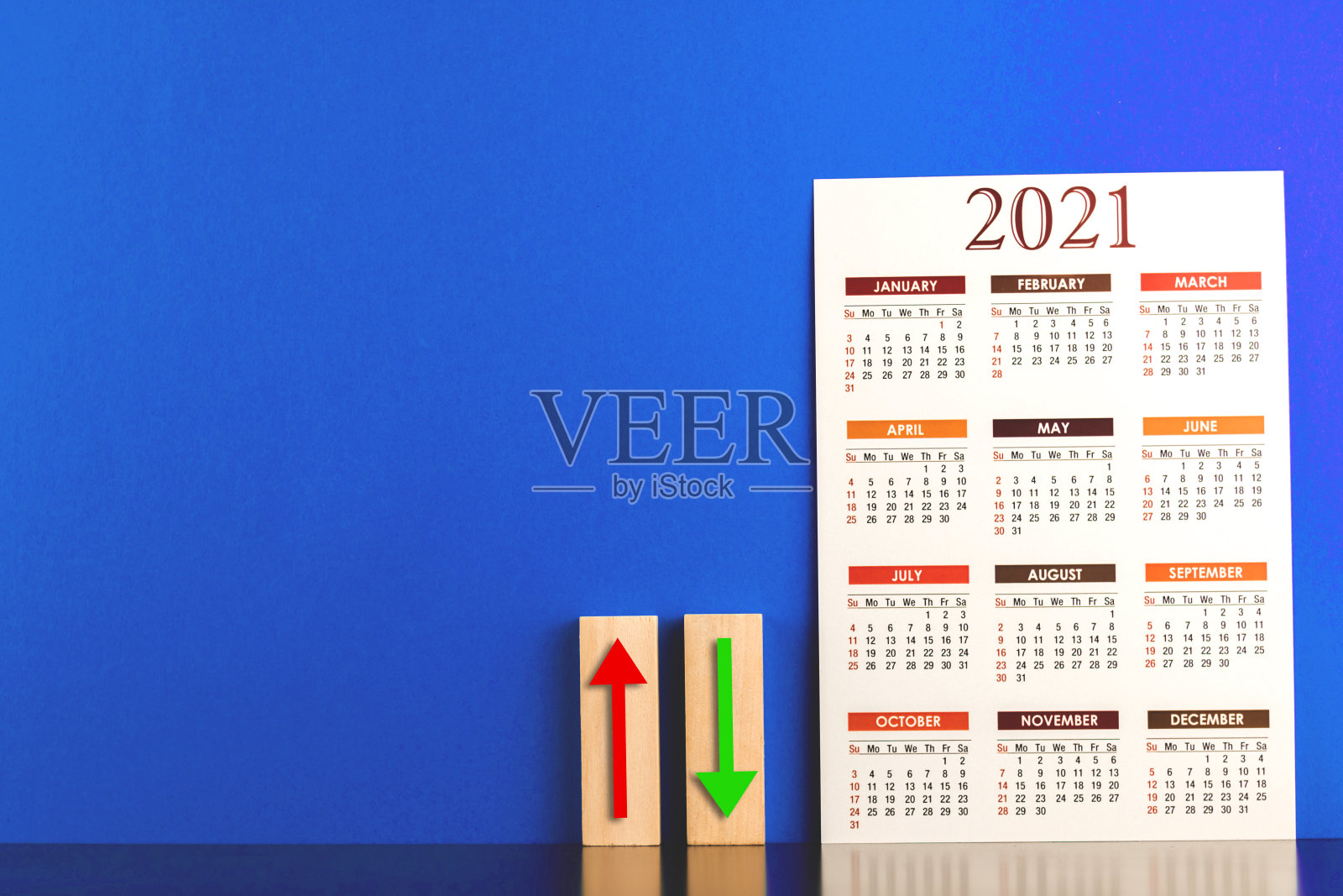 商业愿景新的2021年概念创意横幅与复制空间，蓝色背景照片摄影图片