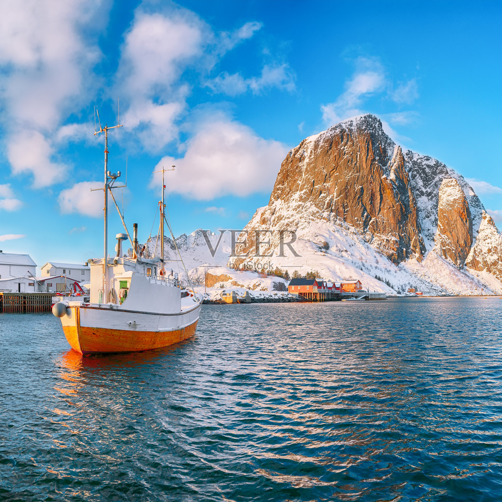挪威罗弗滕斯群岛上的热门旅游目的地照片摄影图片