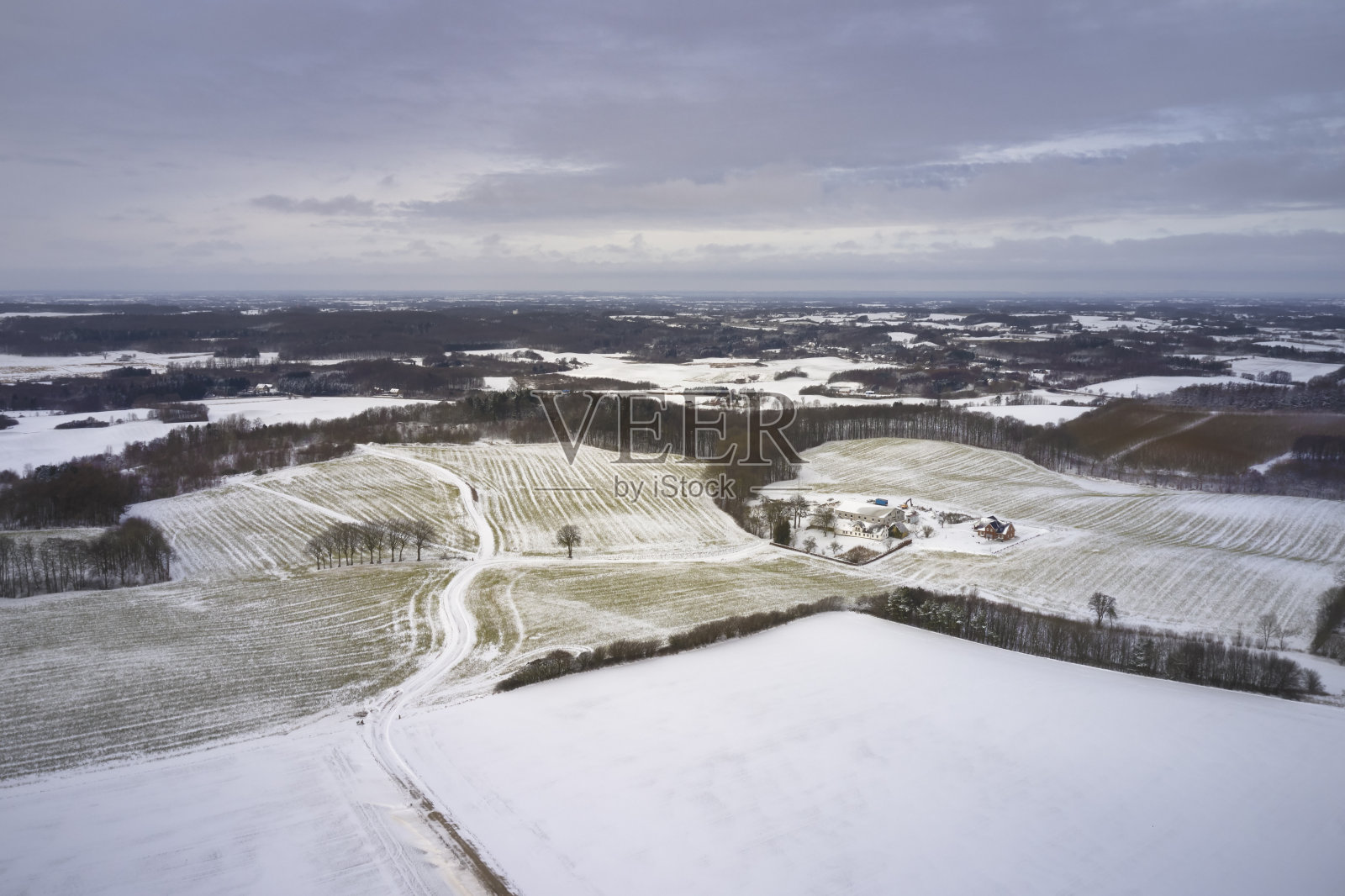 雪覆盖的景观照片摄影图片