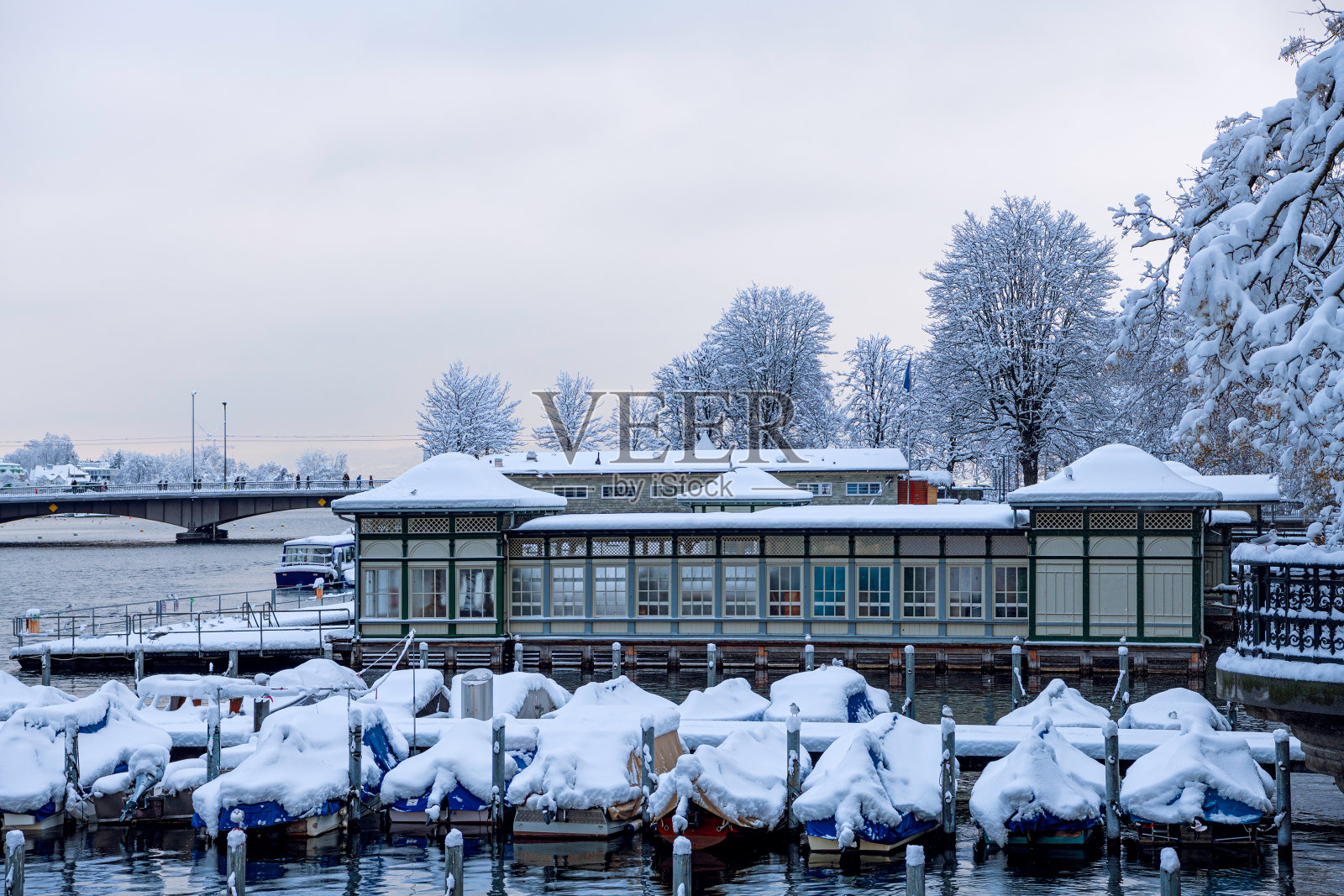 冬天在苏黎世照片摄影图片