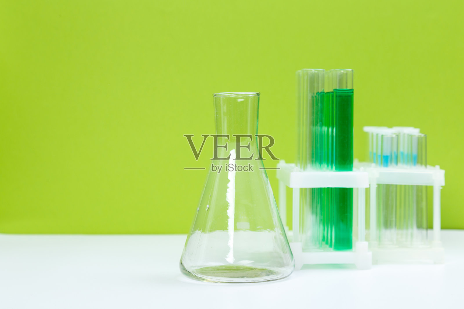 科学实验室试管，化学实验室设备照片摄影图片