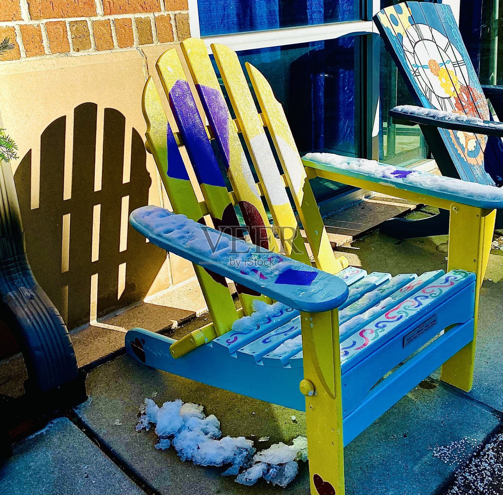 冬天的阿迪朗达克椅子照片摄影图片