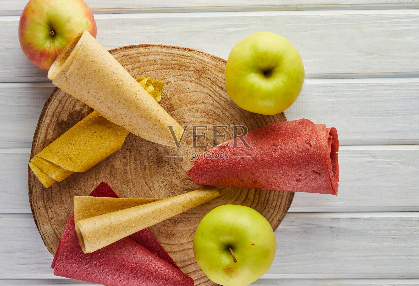 纯水果软糖卷，健康水果零食照片摄影图片