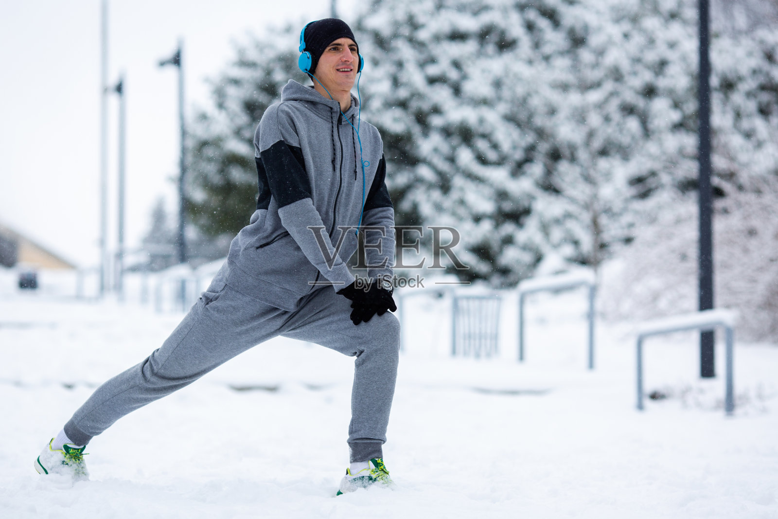 拉伸前慢跑照片摄影图片