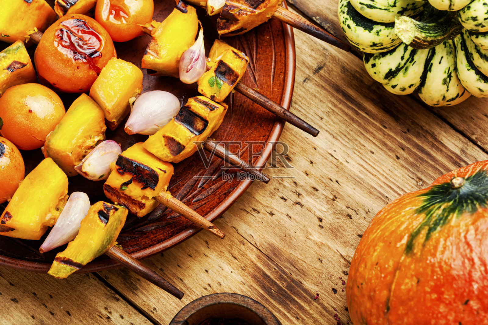 烤蔬菜串照片摄影图片