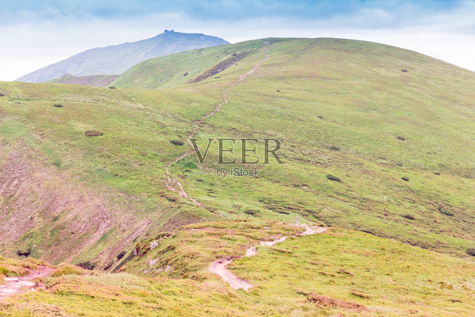 喀尔巴阡山脉的景色照片摄影图片