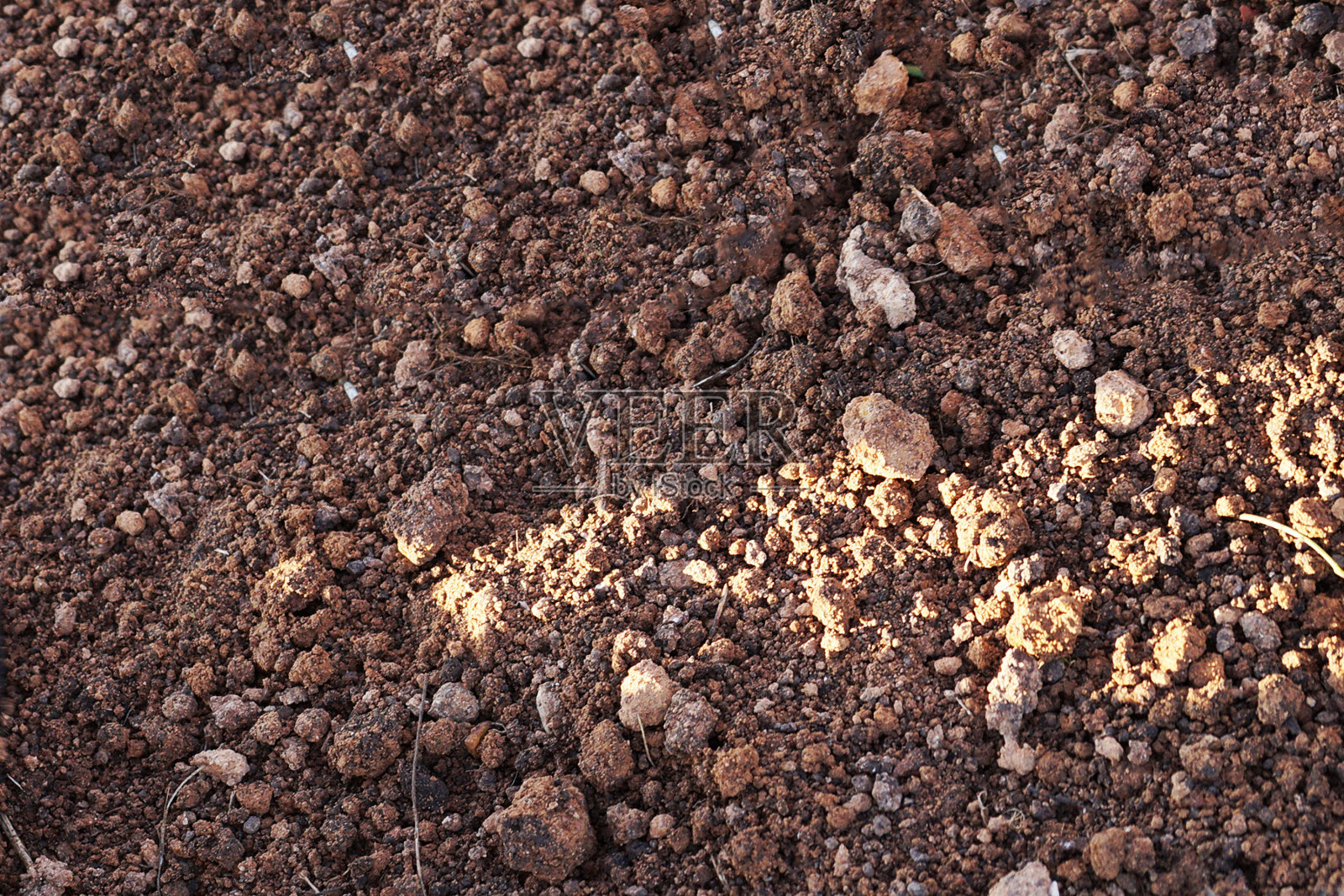 棕色泥土纹理为自然的深色背景照片摄影图片