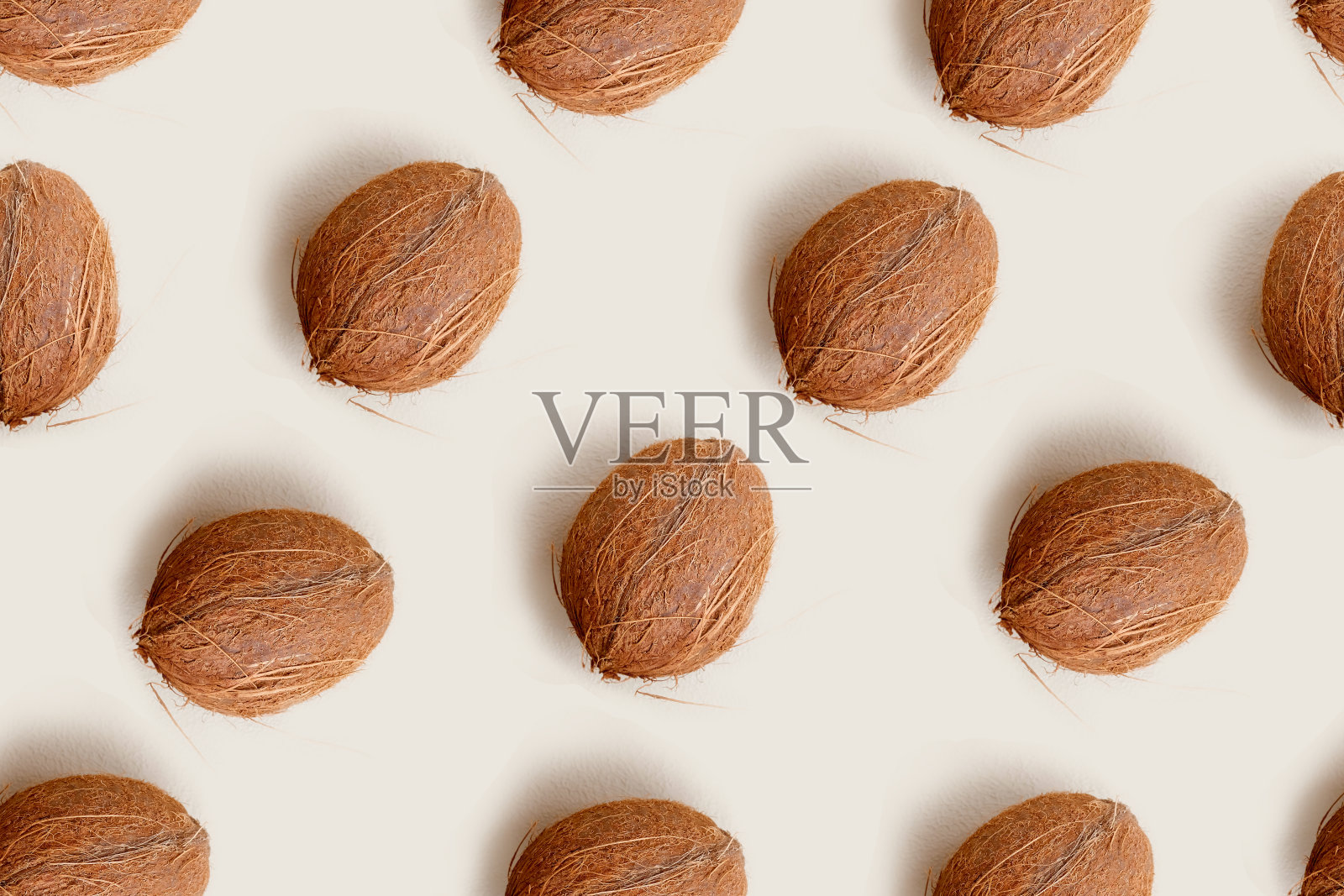 椰子的无缝图案在浅的自然颜色的背景。墙纸的有机生活方式设计。带可可的生巧克力包装纸。涵盖素食食谱。横幅的厨房照片摄影图片