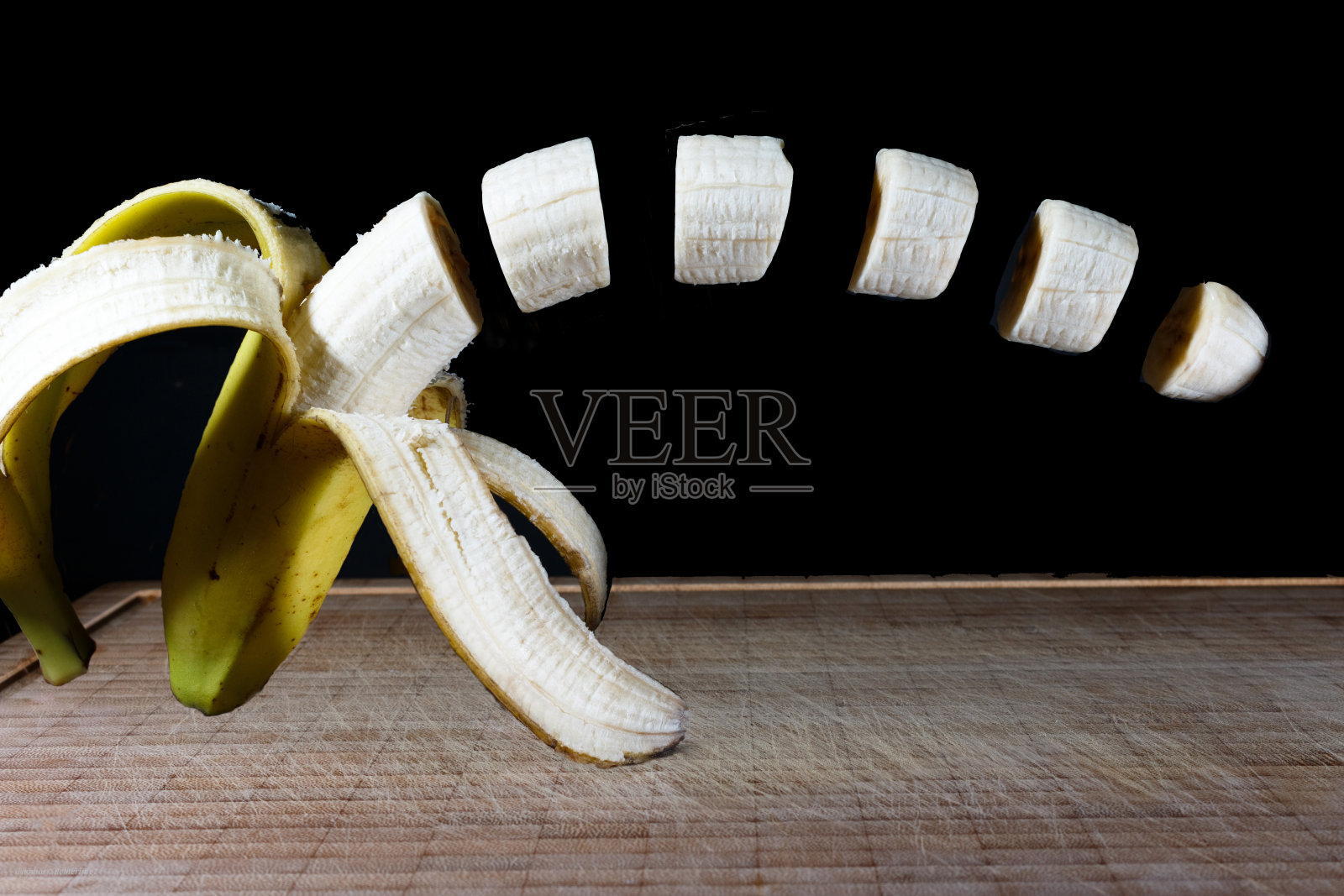 会飞的香蕉照片摄影图片