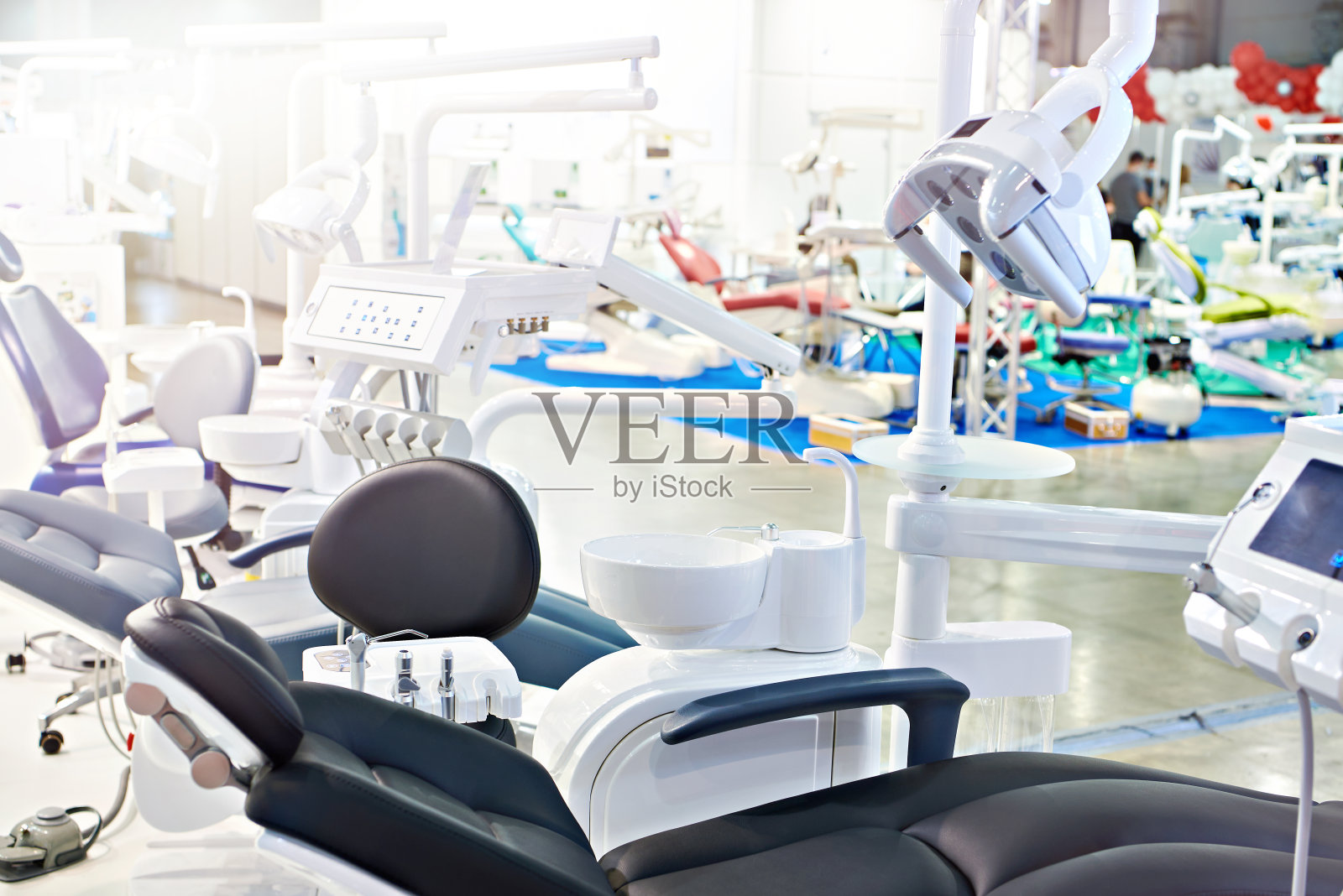 展览牙科椅及诊所设备照片摄影图片