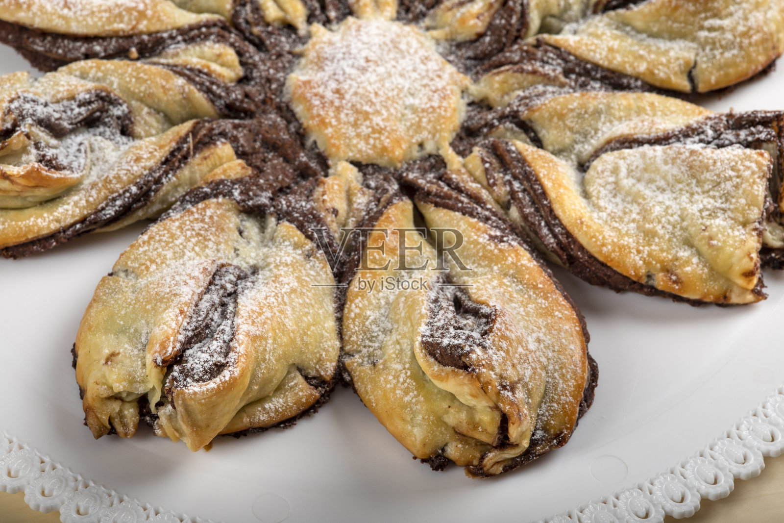 松饼制成的节日星形蛋糕照片摄影图片