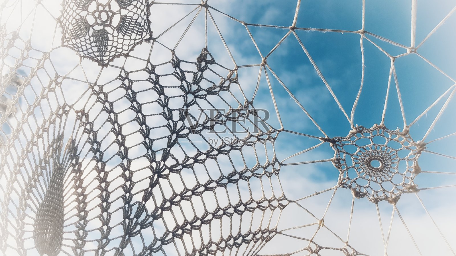 通过花边照片摄影图片