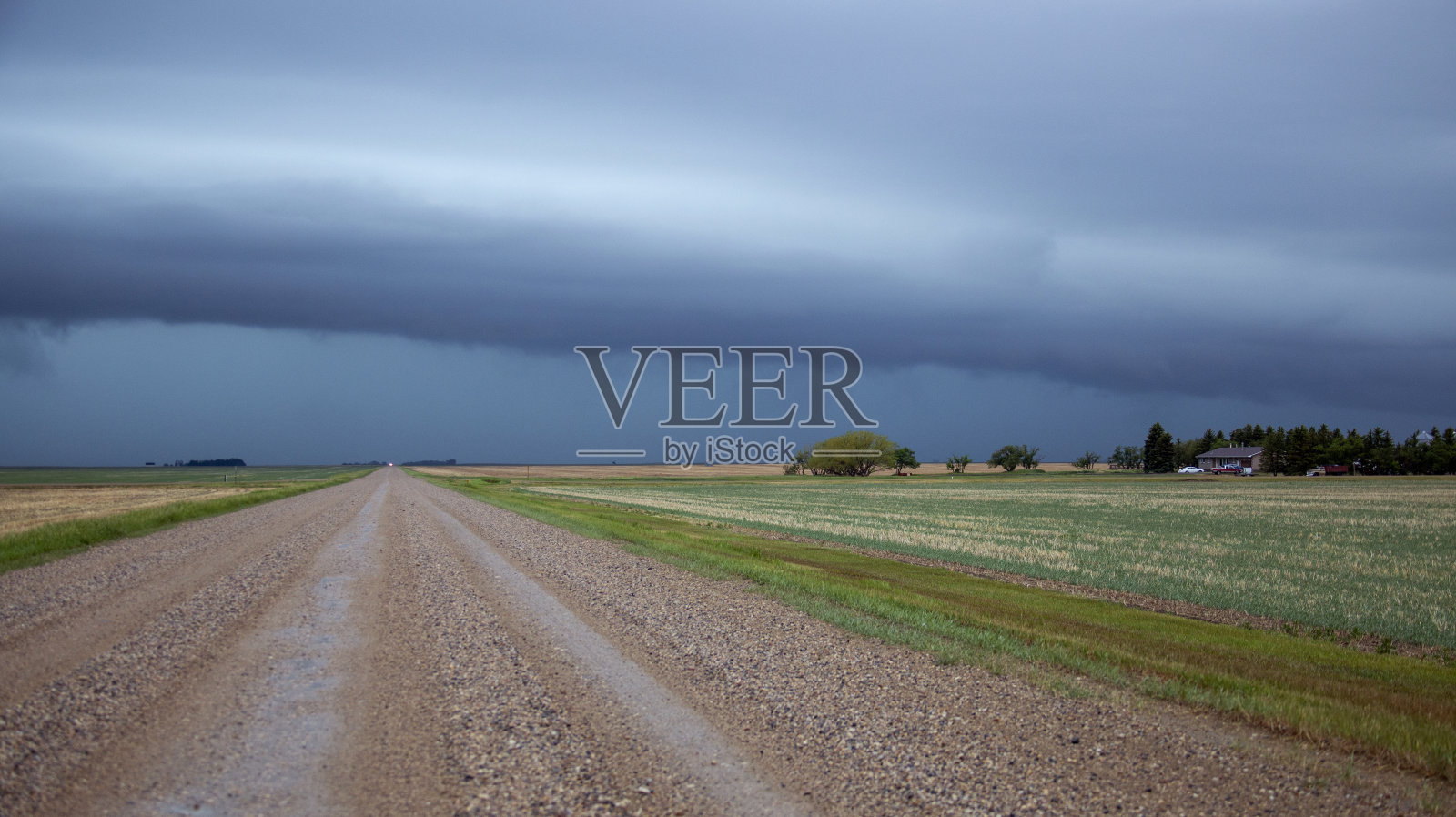 加拿大草原风暴云照片摄影图片