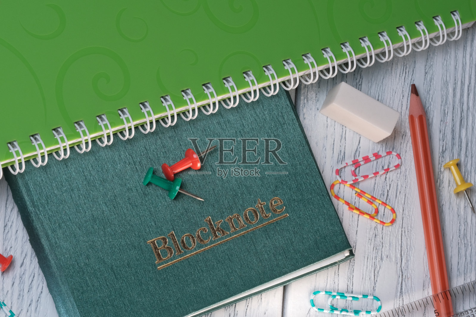 排版排版用活页笔记本照片摄影图片