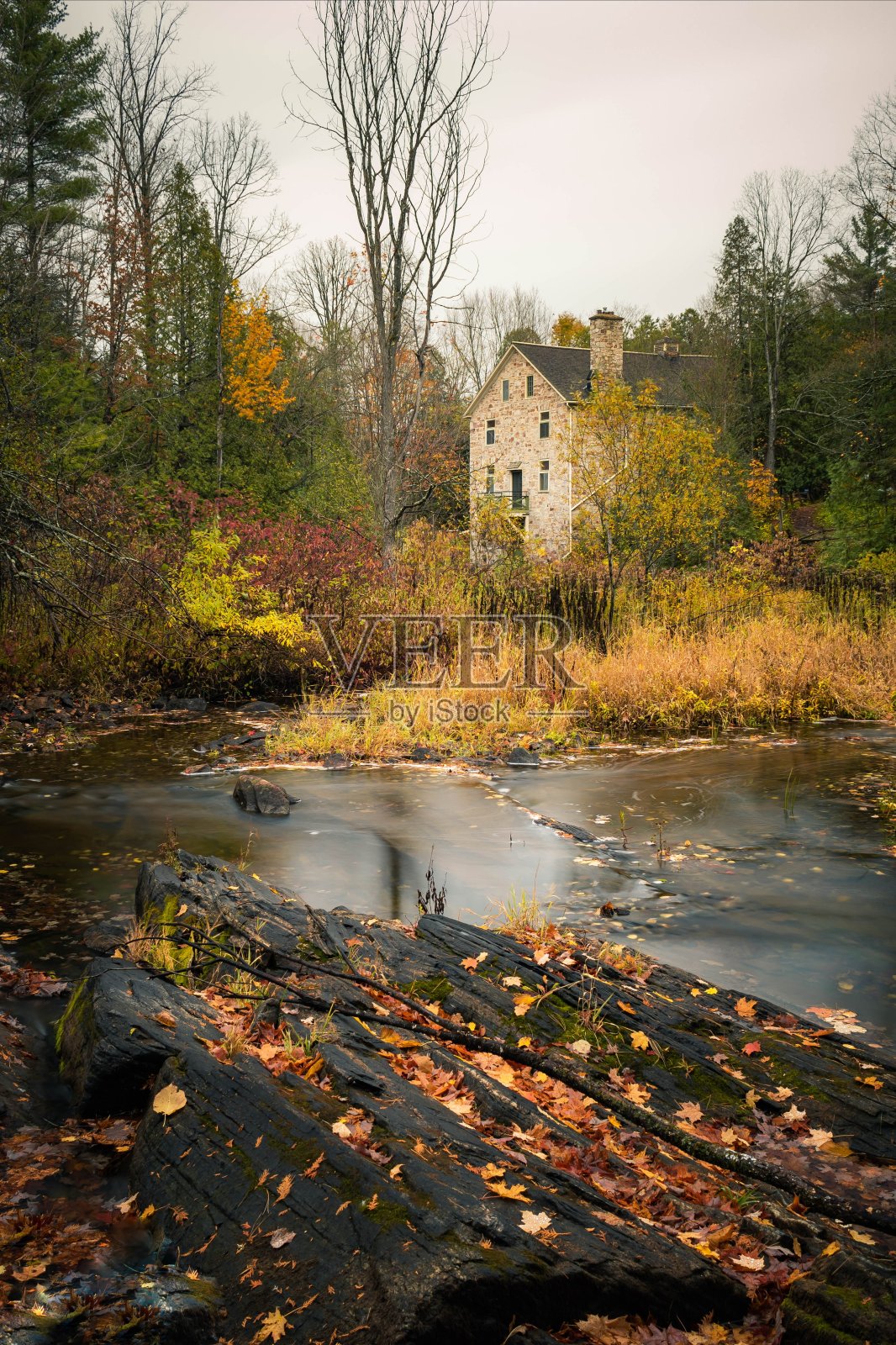 旧磨照片摄影图片