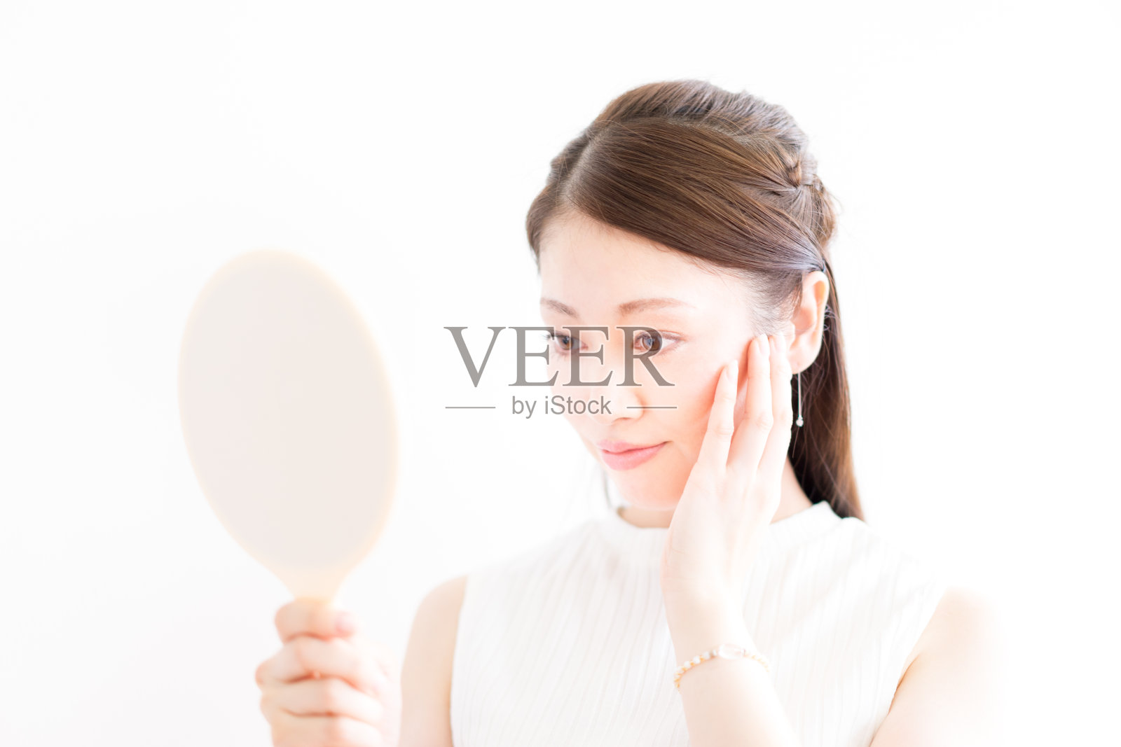 女性/眼部护理接触器(日本/亚洲)照片摄影图片