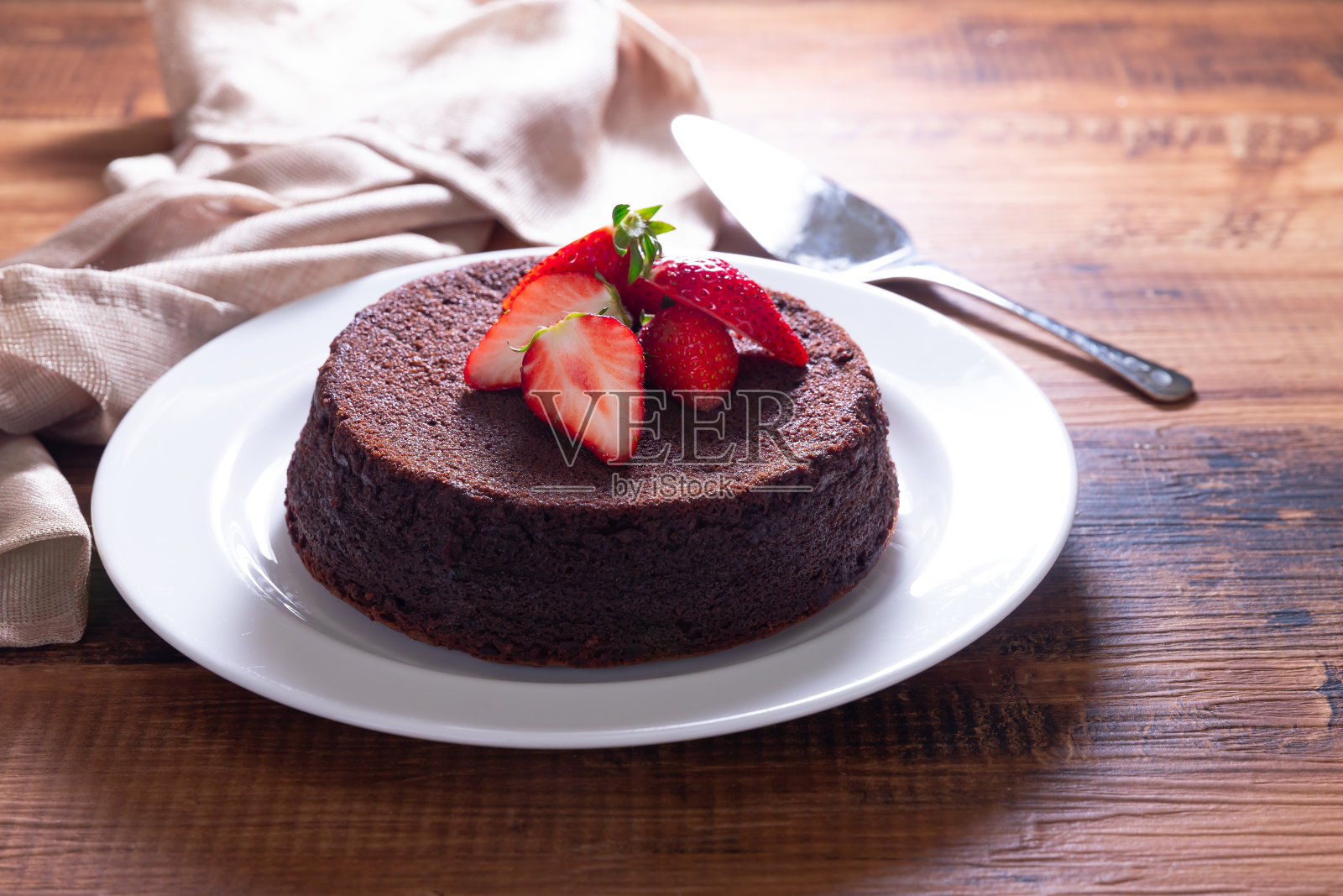 巧克力蛋糕，巧克力蛋糕。照片摄影图片