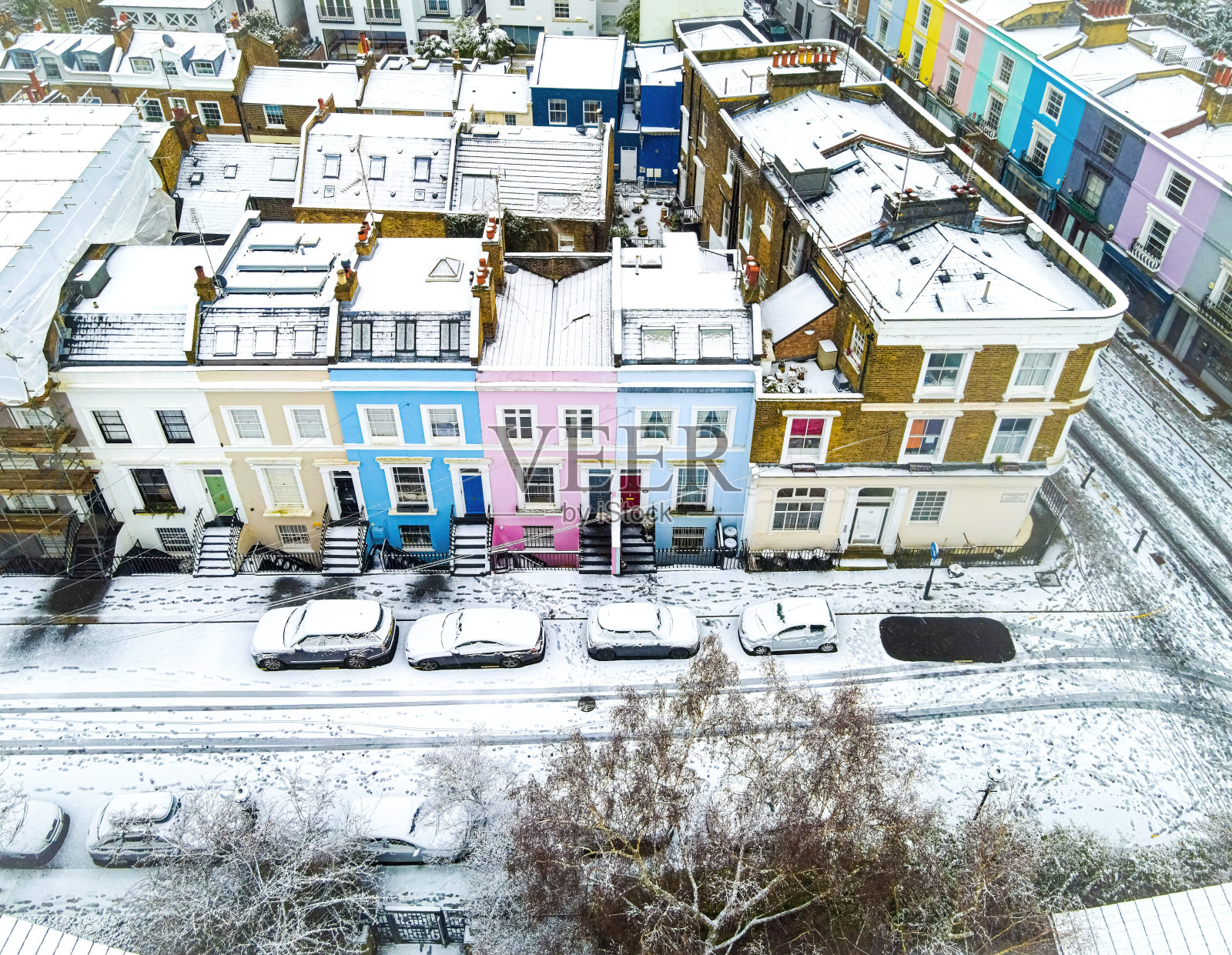 俯瞰伦敦白雪覆盖的诺丁山地区照片摄影图片