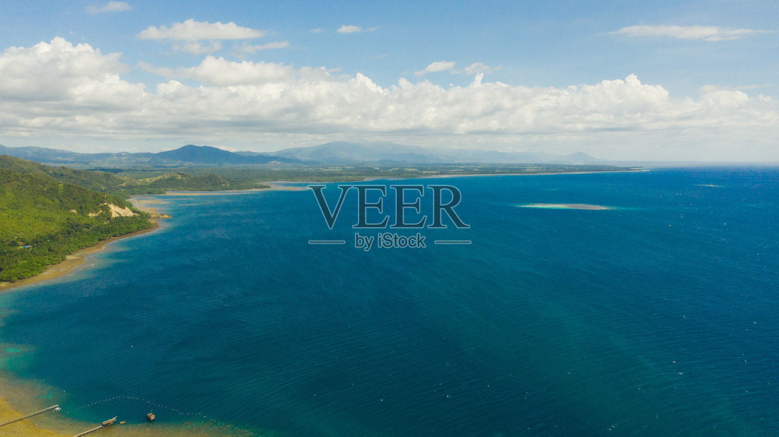 热带景观，海滩和大海照片摄影图片