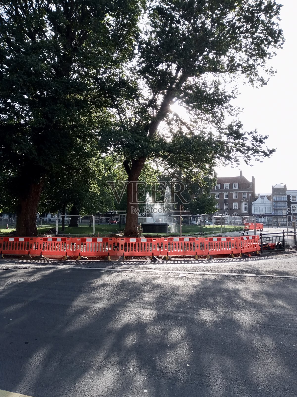 红Cordone后面的布赖顿喷泉照片摄影图片