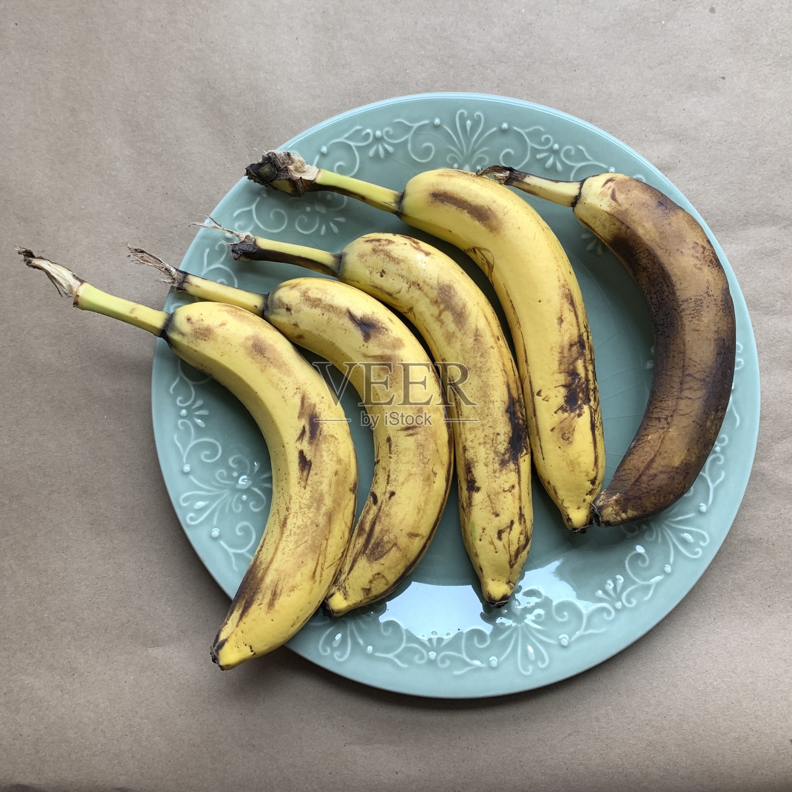 香蕉面包的配料和准备照片摄影图片