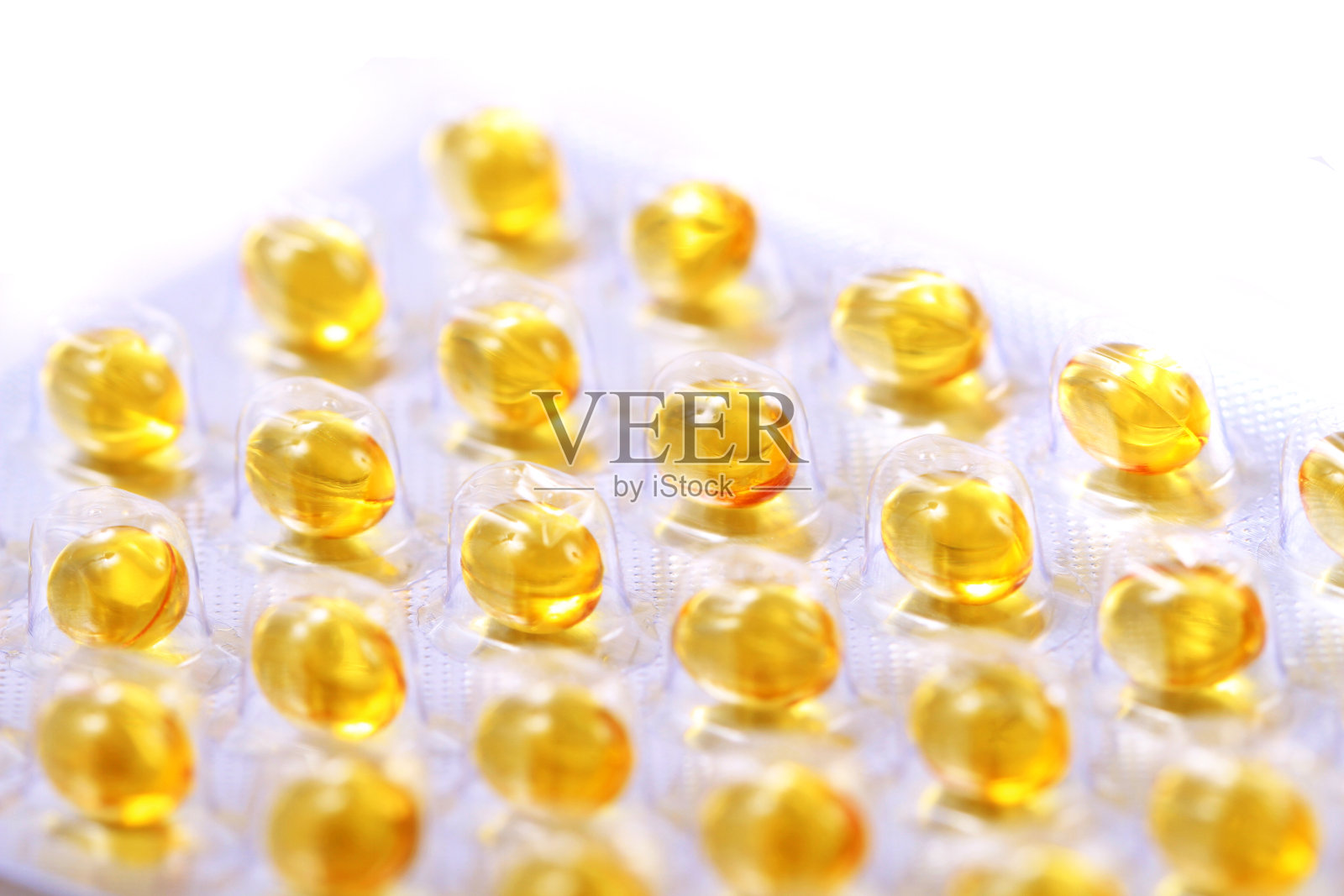 维生素D药片照片摄影图片