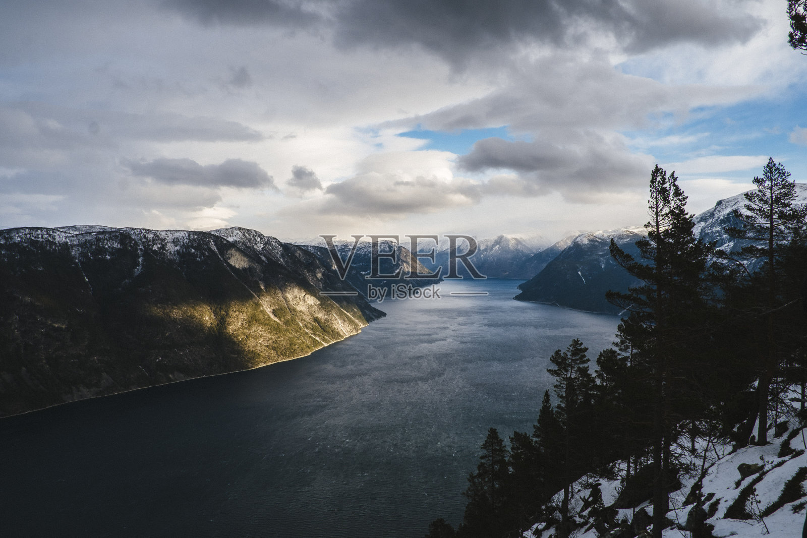 冬季的挪威峡湾照片摄影图片